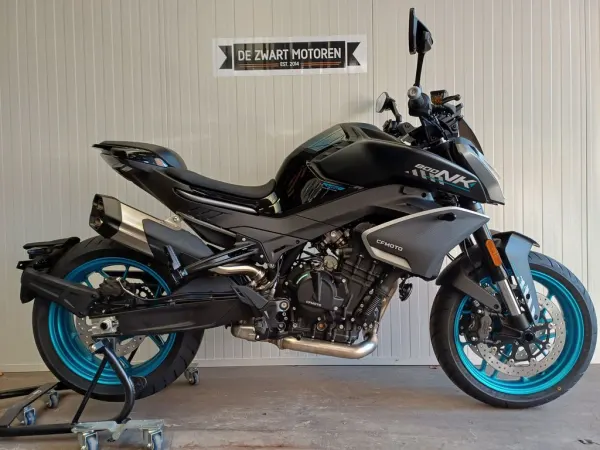 2026 Cfmoto 800 NK Advanced TC - € 9.299 (1/1)