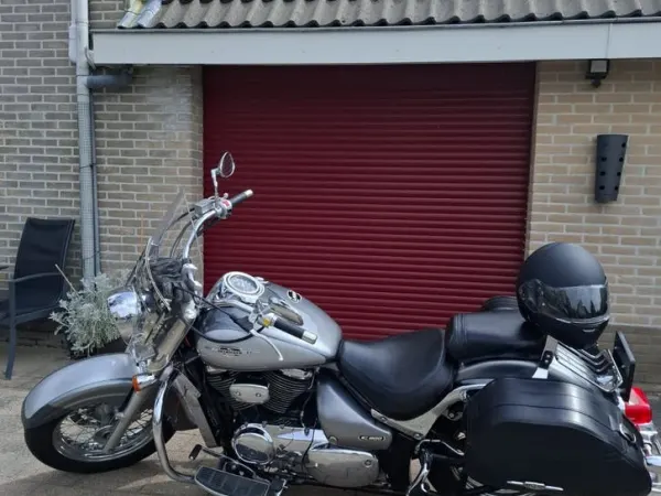 2008 Suzuki c800 - €4,500 · Bidding (1/1)