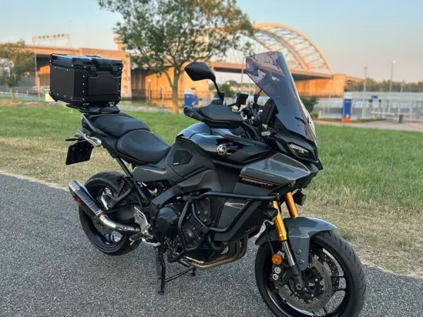 2024 Yamaha Tracer 9 GT + | 2024 - €15,999 (1/1)