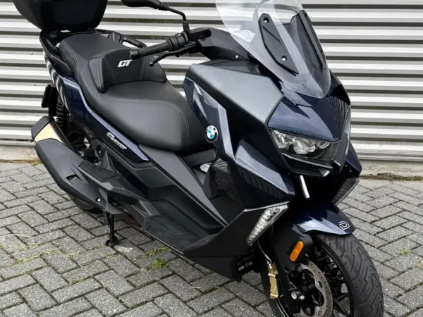 2025 Vespa GT - € 7.700 (1/1)
