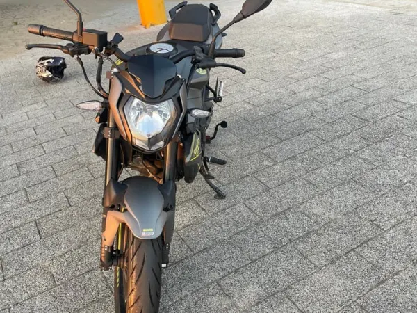 Year unknown Benelli 125cc 2022 Model-Zeer Goede staat, Weinig Kilomete - €2,600 · Bidding (1/1)