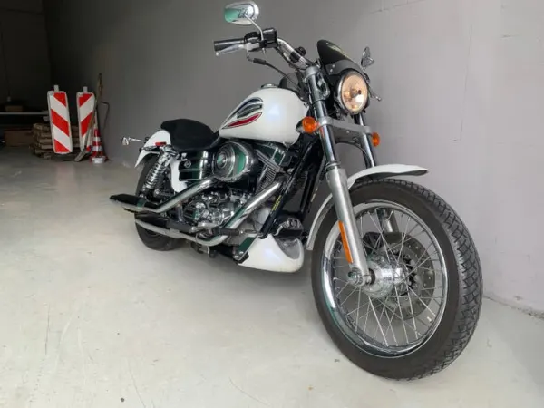 2006 Harley-Davidson Super Glide - €7,250 · Bidding (1/1)