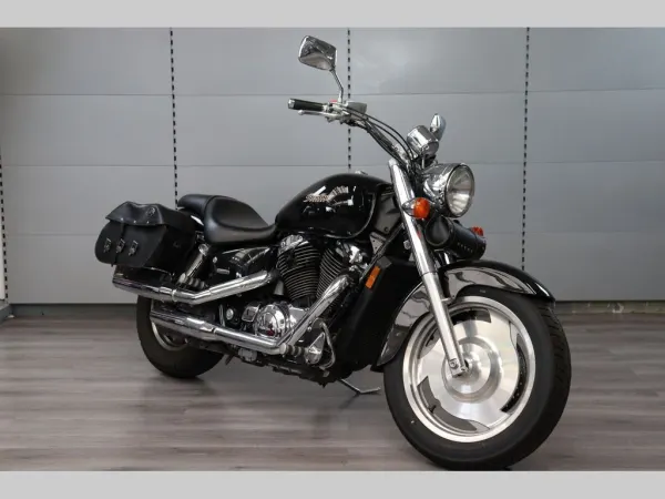 2004 Honda VT 1100 C Shadow - Prijs op aanvraag (1/1)
