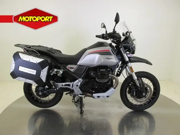 2022 Moto Guzzi V 85 TT - €10,490 (1/1)