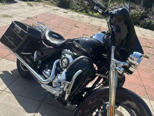 Bouwjaar onbekend Harley-Davidson Streetglide - € 11.500 · Bieden (1/1)