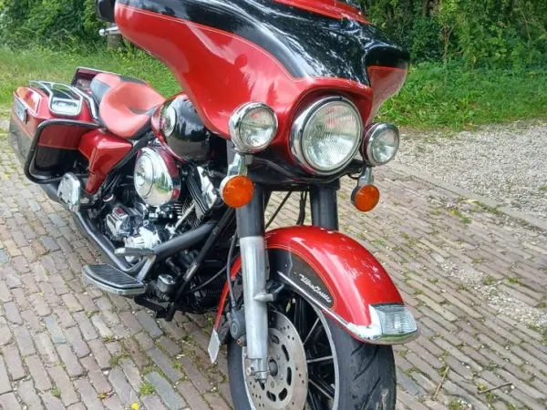 1999 Harley-Davidson Streetglide - € 6.850 (1/1)