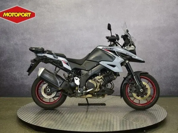 2023 Suzuki DL 1050 V Strom (bj 2023) - €12,799 · Bidding (1/1)