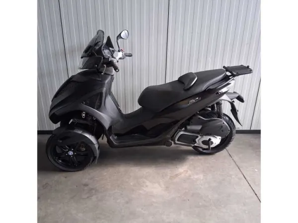 Bouwjaar onbekend Piaggio MP3 300 - Prijs op aanvraag (1/1)