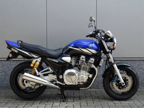 2004 Yamaha XJR 1300 (bj 2004) - € 4.745 (1/1)