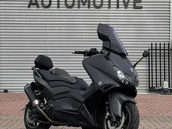 2014 Yamaha Tmax 530/2014/Leovince/Handvatverwarming - € 5.495 (1/1)