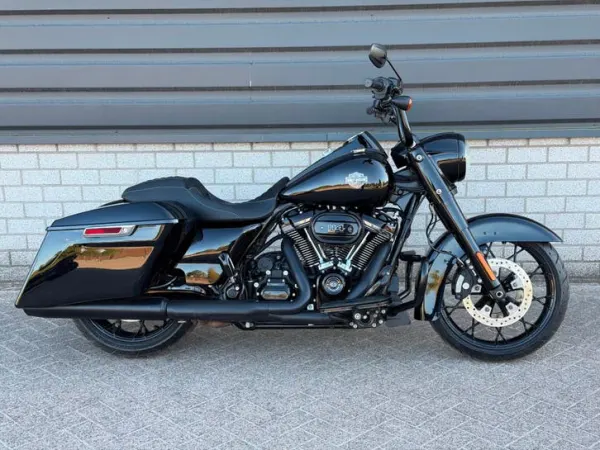 2021 Harley-Davidson Road King - €19,950 (1/1)