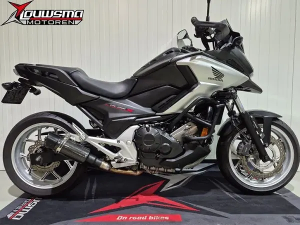 2017 Honda NC 750 X ABS|Sport|NL MOTOR|12M Garantie NC750x 700 - €5,950 · Bidding (1/1)
