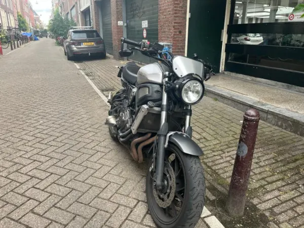 2016 Yamaha XSR 700 - € 4.000 · Bieden (1/1)