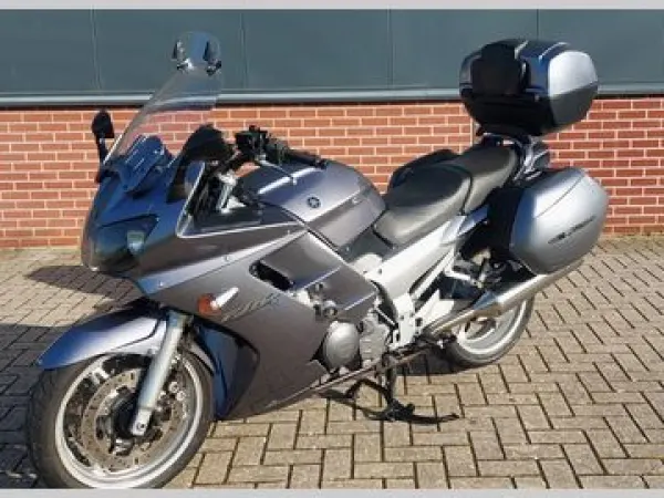 2005 Yamaha FJR 1300 - €2,799 (1/1)