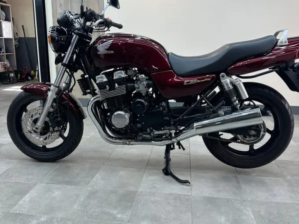 1996 Honda CB 750 - Bidding (1/1)