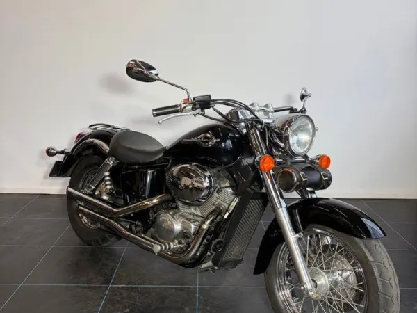 1999 Honda vt 750 c Shadow - €2,750 · Bidding (1/1)