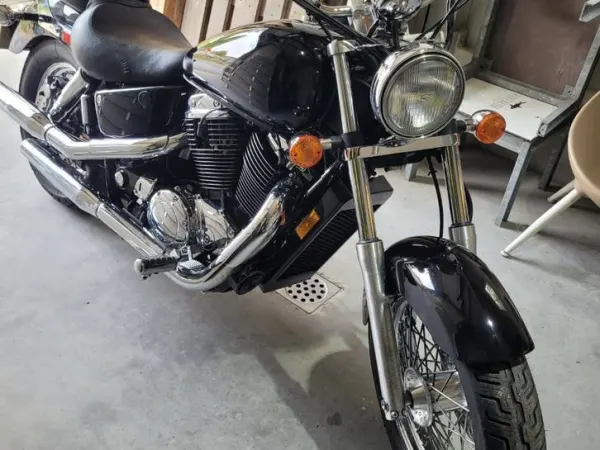 1996 Honda VT 1100 - Bieden (1/1)