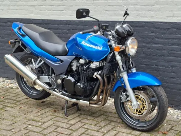 2000 Kawasaki ZR-7 - € 1.195 (1/1)