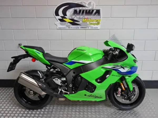2026 Kawasaki ZX-10 10R - €21,399 (1/1)