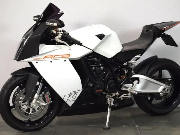 2010 KTM 1190 RC 8 (bj 2010) - € 7.950 · Bieden (1/1)