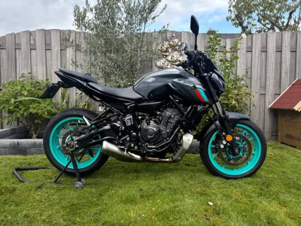 Year unknown Yamaha MT-07 2023|Quickshifter|Handvatverwarming|Glascoating - €7,300 · Bidding (1/1)
