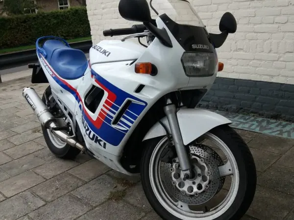1991 Suzuki GSX 600 F 1991 - € 750 (1/1)