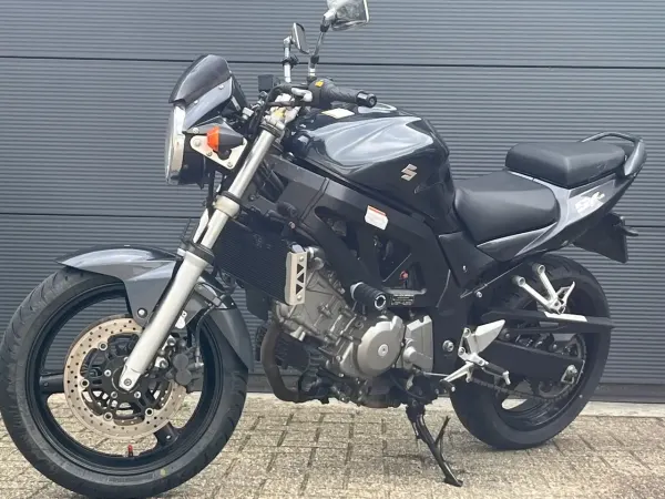 2006 Suzuki SV 650 - €2,950 (1/1)