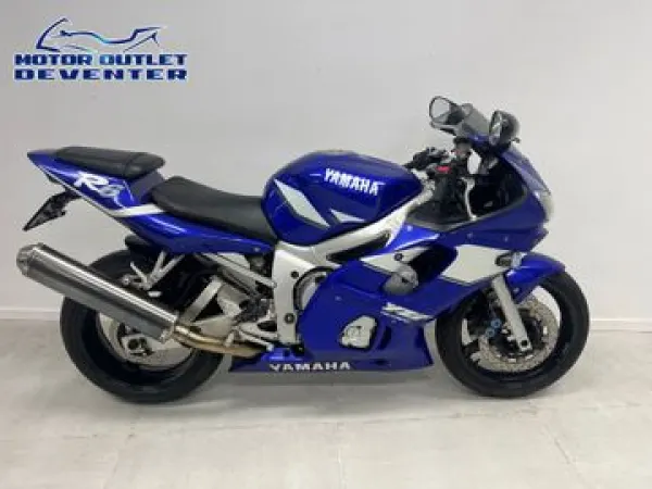 2001 Yamaha YZF R6 - €3,750 (1/1)