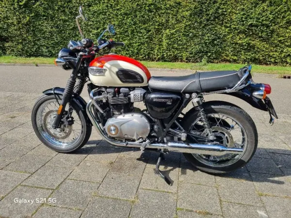 2019 Triumph Bonneville T100 - € 9.000 · Bieden (1/1)