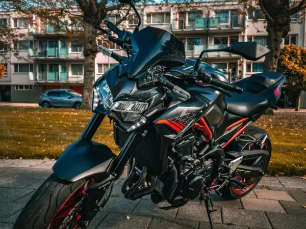 2021 Kawasaki Z 900 - € 9.800 (1/1)