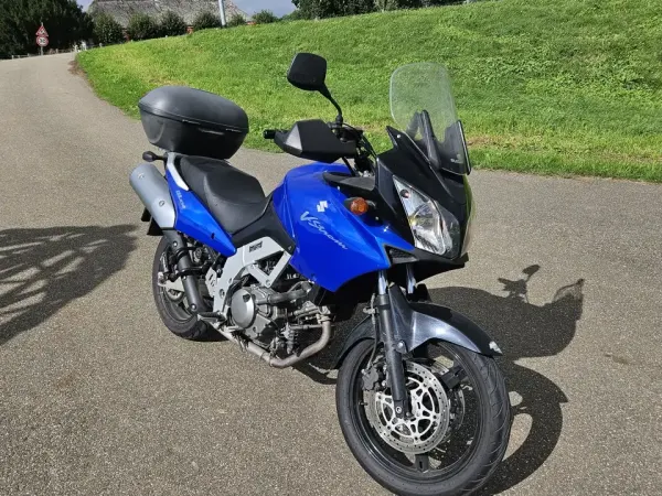 2004 Suzuki V-Strom 650 - €3,650 (1/1)