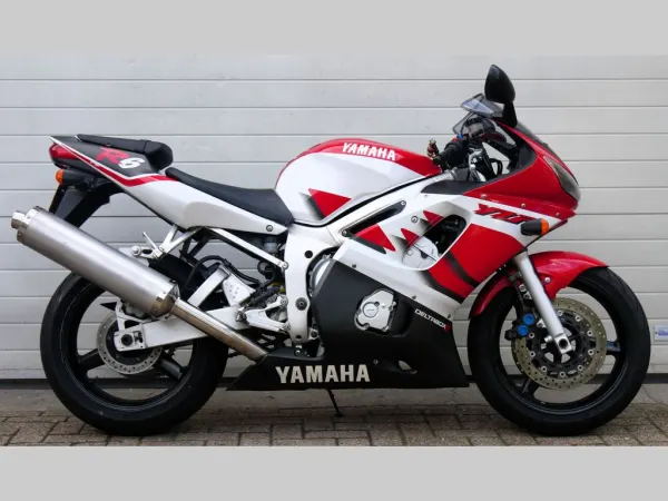 2000 Yamaha YZF R6 - € 2.650 · Bieden (1/1)