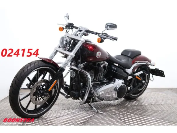 2015 Harley-Davidson FXSB Breakout 96 ABS Vance Hines 10.443 km! - € 14.950 (1/1)