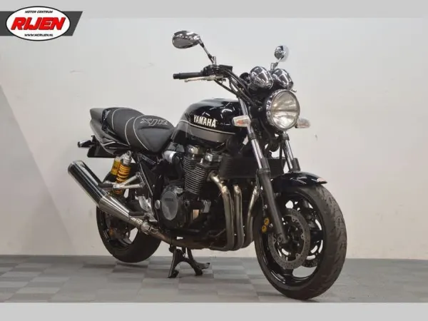 2012 Yamaha XJR 1300 (bj 2012) - € 6.490 (1/1)