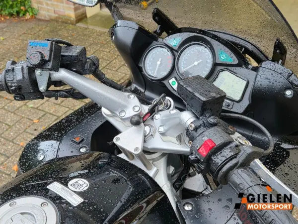 2001 Yamaha FJR 1300 A - € 2.999 · Bieden (1/1)