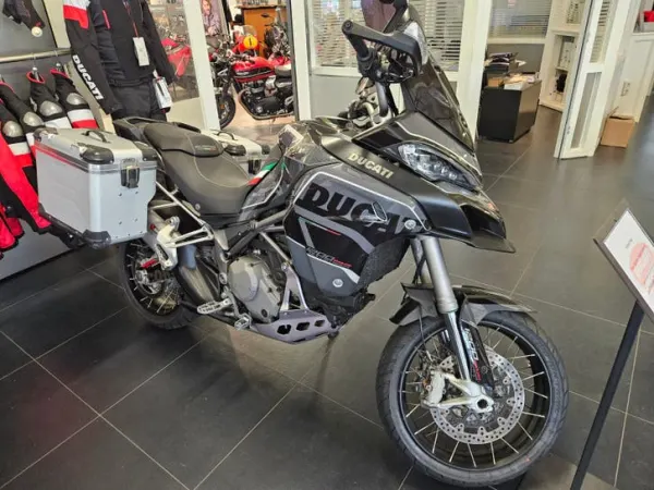 Year unknown Ducati Multistrada 1200 S Enduro-Topstaat! - €10,950 · Bidding (1/1)