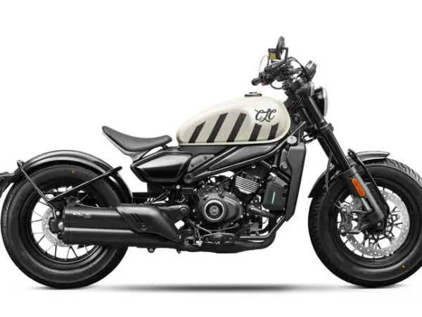 2026 Cfmoto 450CLC Bobber (bj 2026) - €7,449 · Bidding (1/1)