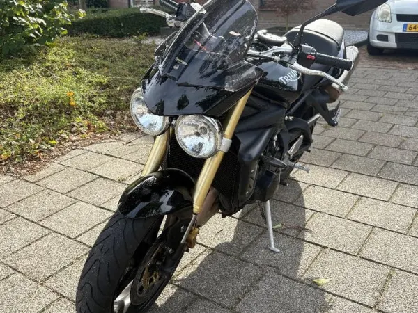 2008 Triumph Street Triple - €3,750 · Bidding (1/1)