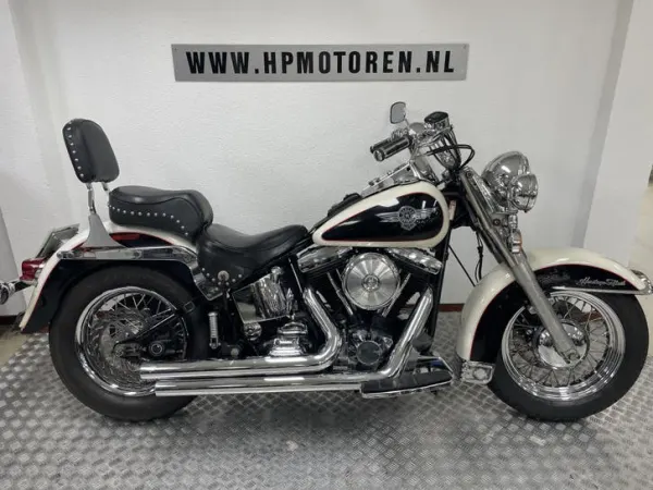 1993 Harley-Davidson Heritage Softail - € 8.950 (1/1)
