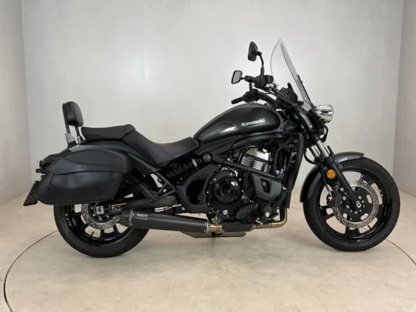 2025 Kawasaki 650 - €9,990 · Bidding (1/1)