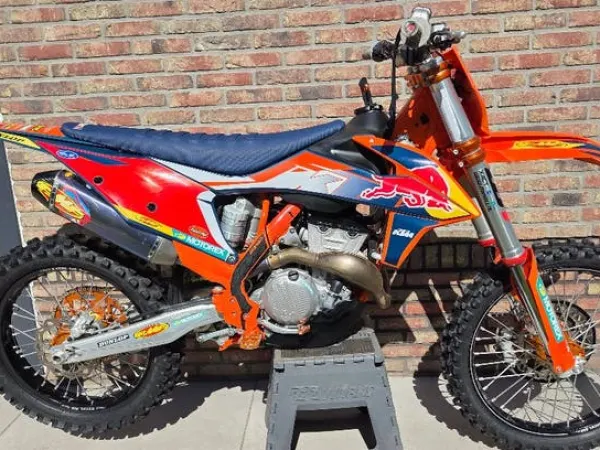 2022 KTM 125 SX - € 5.400 · Bieden (1/1)