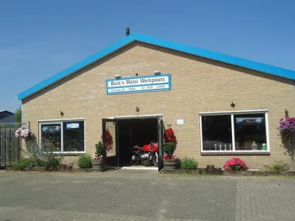 1993 BMW Motoren Garage - Price on request (1/1)