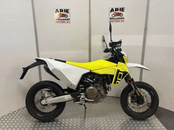2026 Husqvarna 701 Supermoto (bj 2026) - € 12.890 (1/1)