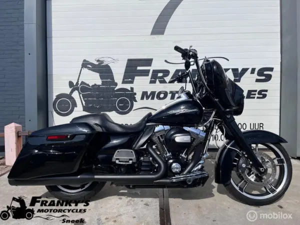 2015 Harley-Davidson Street Glide Special FLHXS - € 15.950 (1/1)