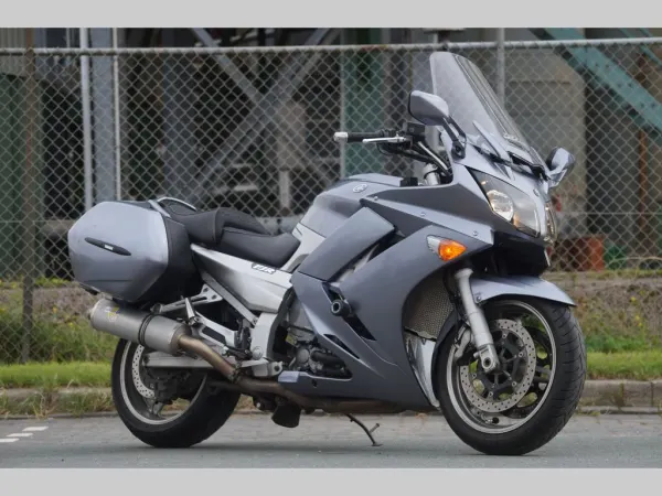 2006 Yamaha FJR 1300 - €4,695 · Bidding (1/1)