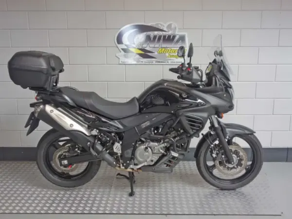 2011 Suzuki V-Strom DL 650 ABS - € 6.950 (1/1)