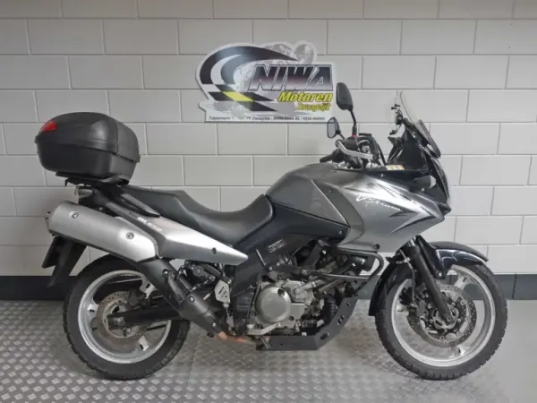 2011 Suzuki V-Strom DL 650 - € 4.950 (1/1)