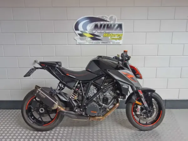 2017 KTM 1290 SuperDuke R ABS - € 12.450 (1/1)