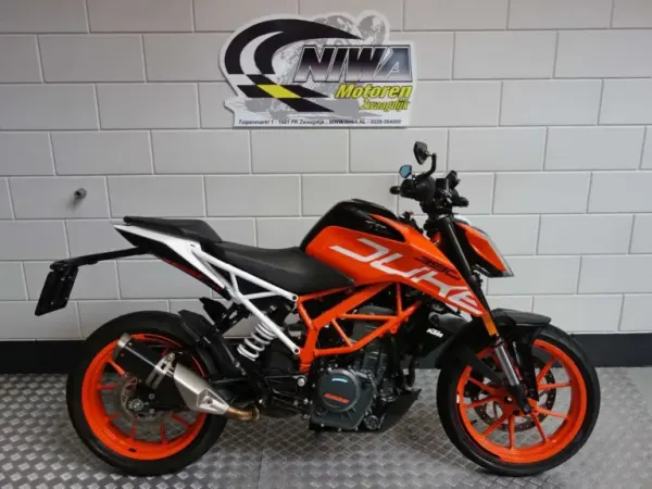 2017 KTM 390 Duke - € 4.950 (1/1)