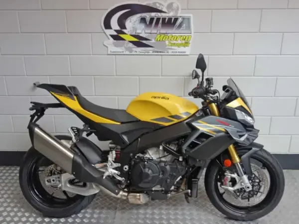 2026 Aprilia Tuono V4 1100 - €17,950 (1/1)